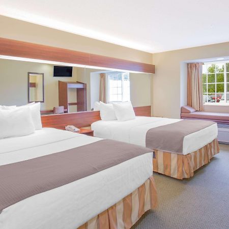 Microtel Inn And Suites Gassaway Eksteriør billede